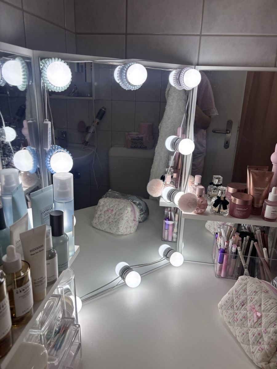 Schminktische: White Corner Make-up Table with LED – Gebraucht aus Boll von stellabee 5