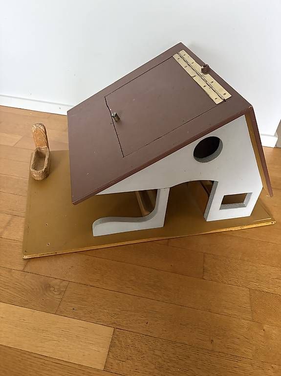 Giocattoli: Holzstall – Usato da Basel venduto da Stef114