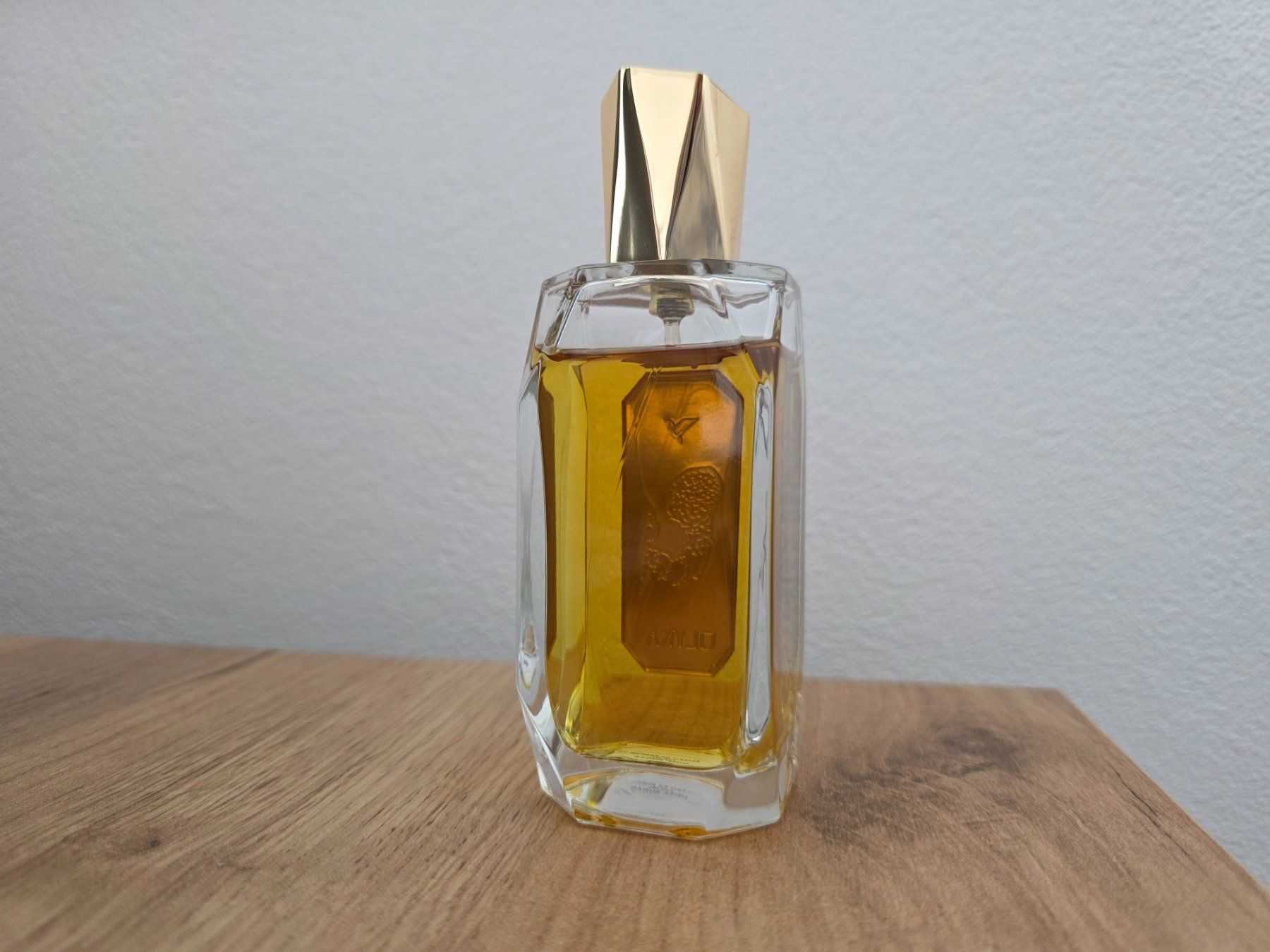 Profumi & Eau de Toilette: Nota Sugar - Ūlyka ca. 90 / 100 ml Extrait de Parfum – Usato da Root venduto da FragranceEla 4