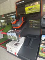 Segway Navimow Verkaufsregal inkl. Display