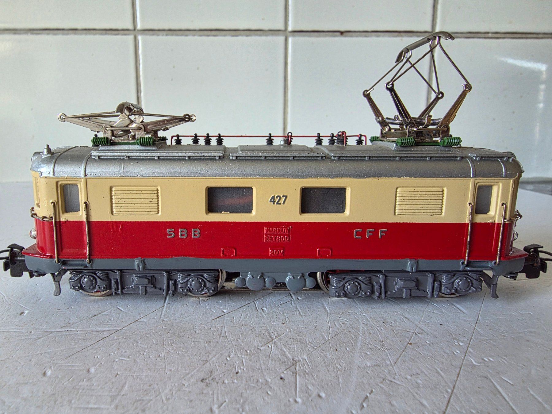 Märklin Modellini di ferrovie: E-Lok SBB Re 4/4, Lok-Nr. 427, TEE – Nuovo (secondo la descrizione) da Seuzach venduto da Loeckeli01 3
