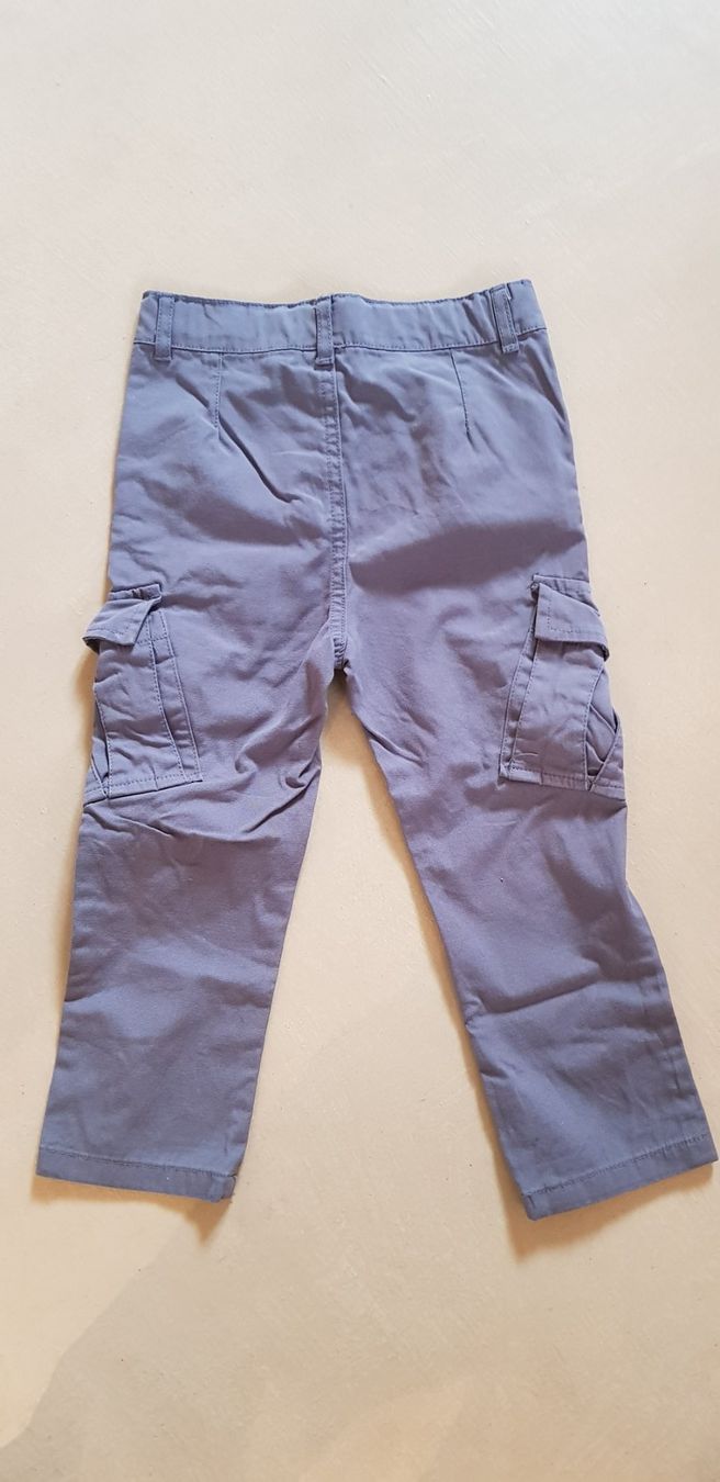 Pantaloni: Hosen grau, Gr. 98 – Nuovo (secondo la descrizione) da Dietikon venduto da grafad 1