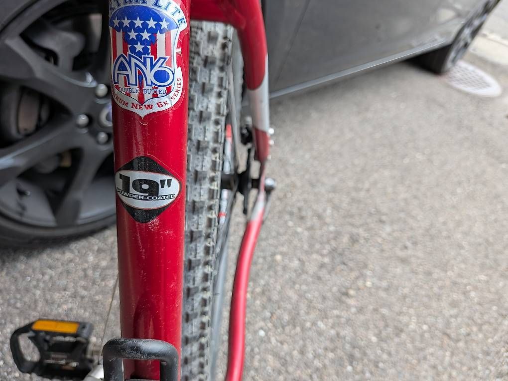 Stöckli Biciclette: Mountainbike rot Marke Stöckli – Usato da Zetzwil venduto da TaurusPT 4