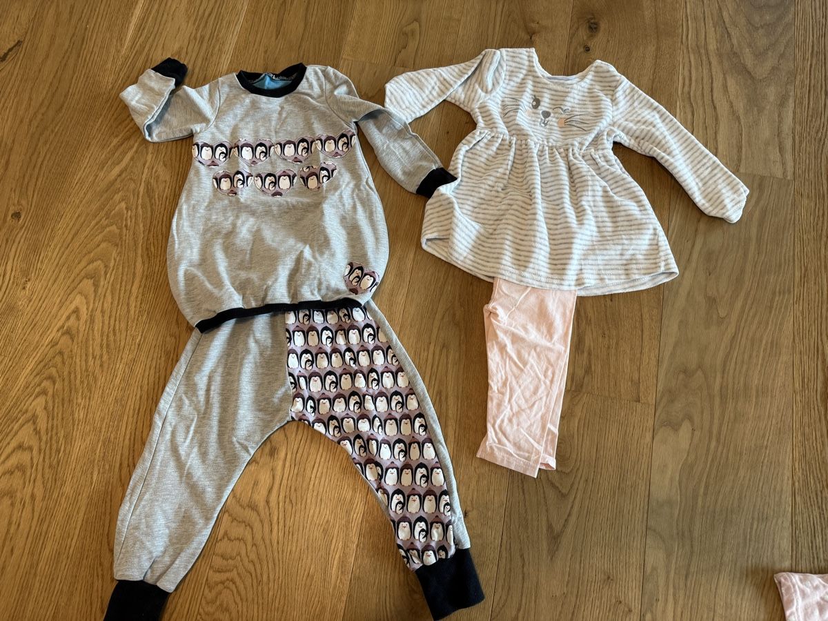 Ensembles coordonnés: Mädchen Grösse 80 – D'occasion à Kaisten par kar83