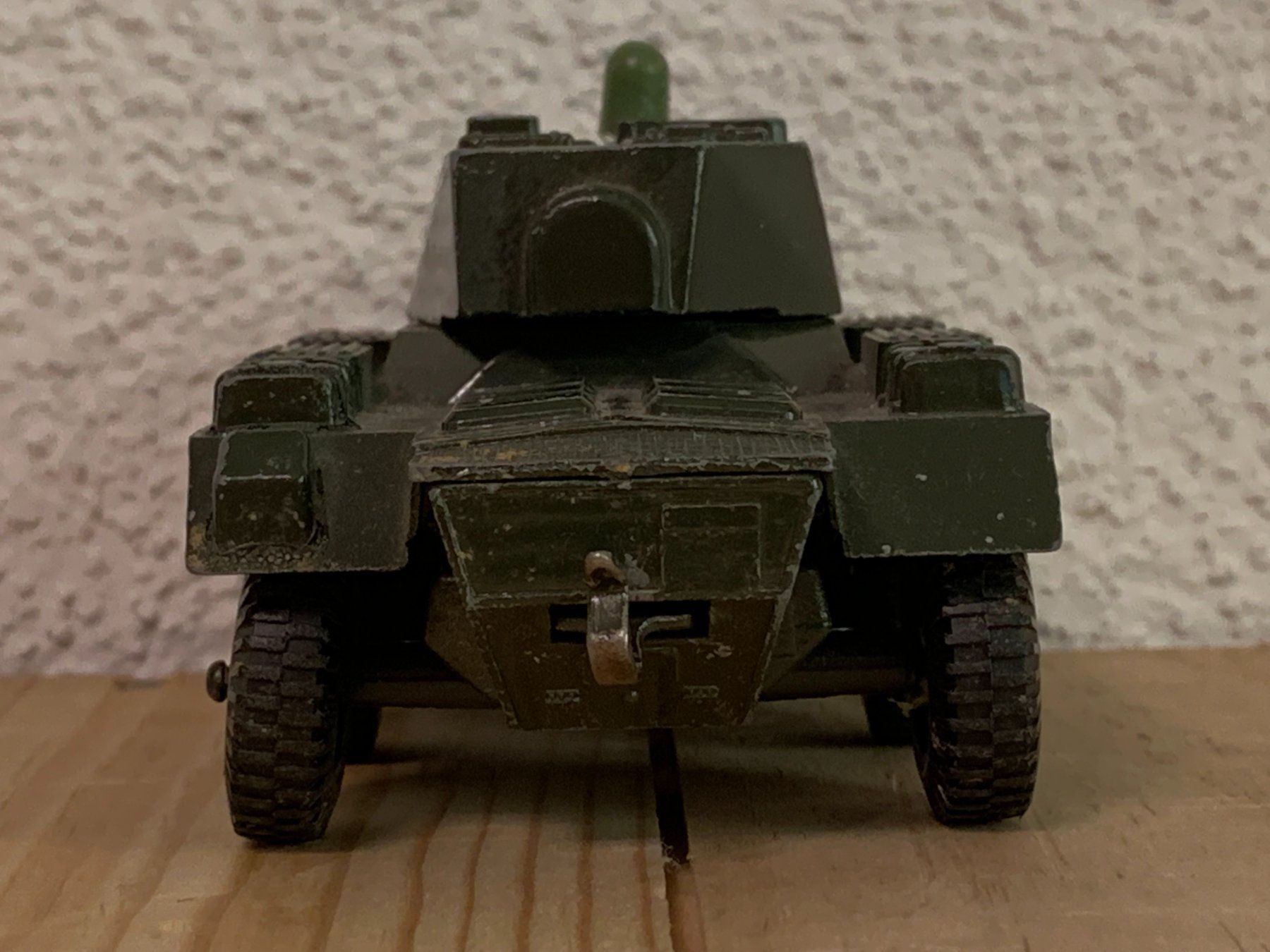 Modellini d'auto: Alter Spiel-Panzer 3-Achsig – Usato da Arlesheim venduto da Spielmax 4