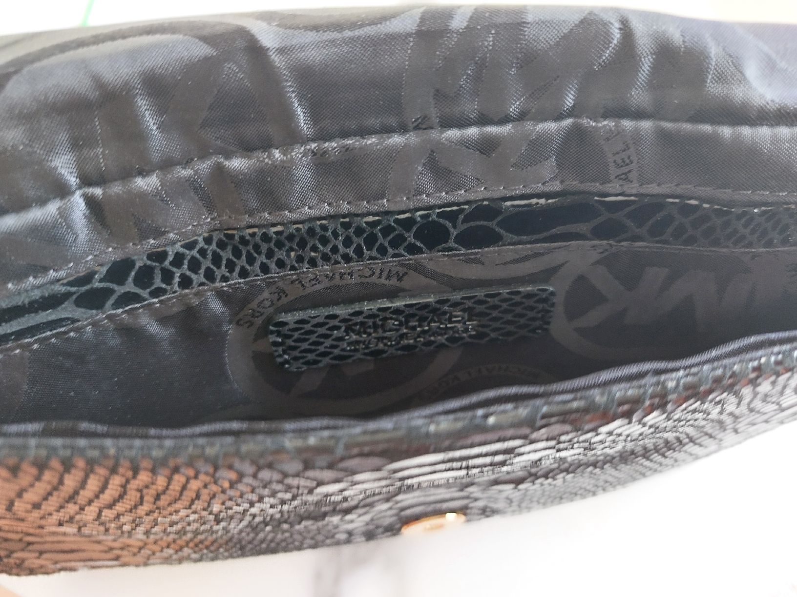 Taschen für Damen: Michael Kors Clutch Handtasche – Gebraucht aus Uerikon von AnnaL 5