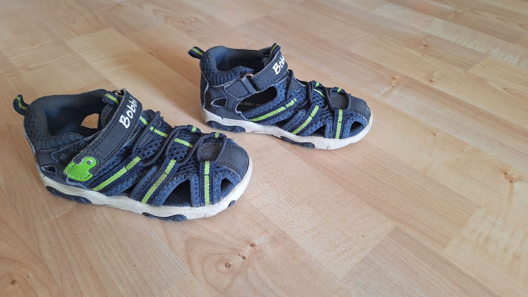 Scarpe per ragazzi: Kindersandalen Grösse 22 – Usato da Thun venduto da man_fg9v 2