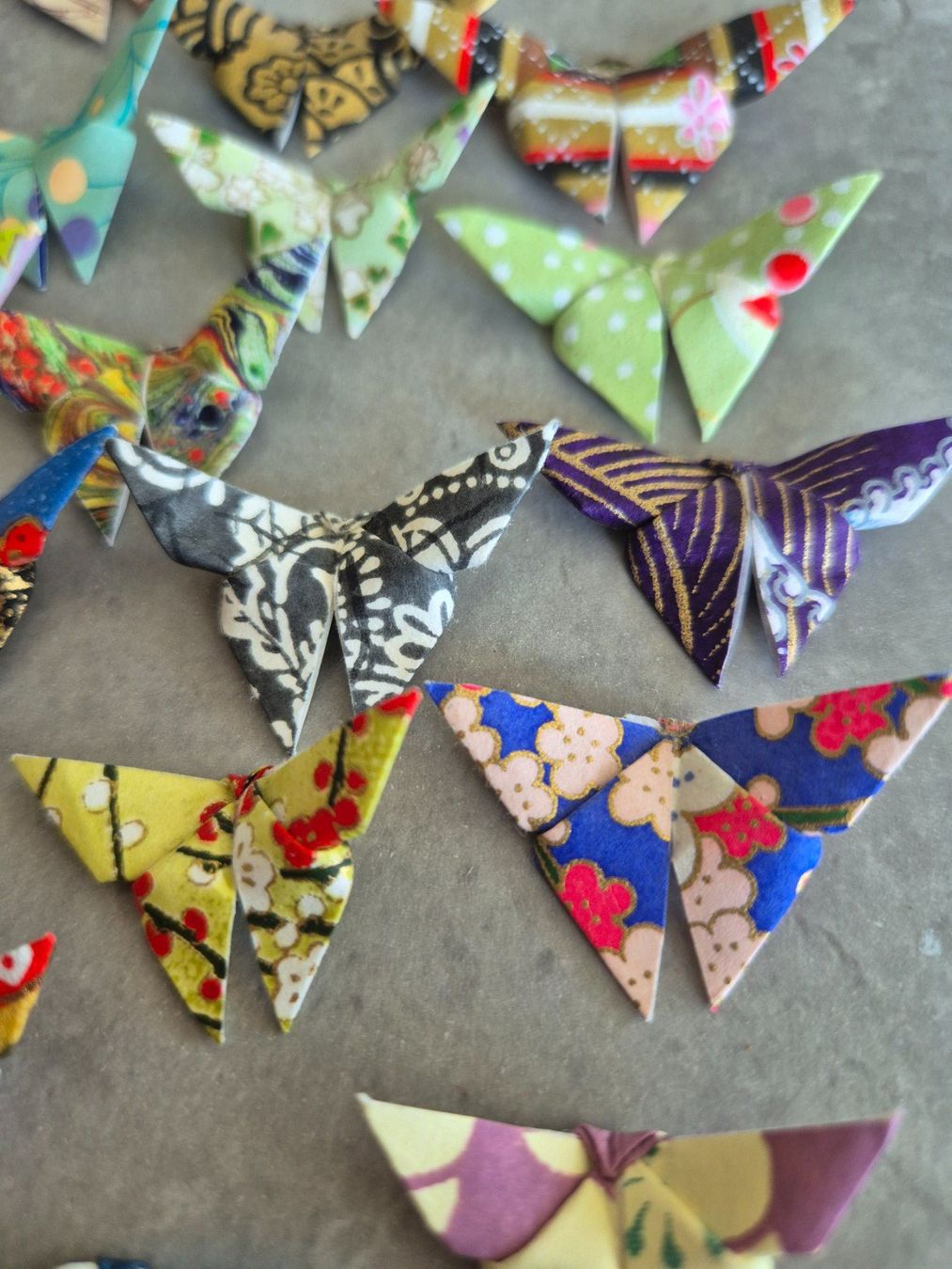 Alle Dekorationen: 30 kleine Origami Schmetterlinge  - versch. Grössen – Neu und originalverpackt aus Zürich von brifo64 2