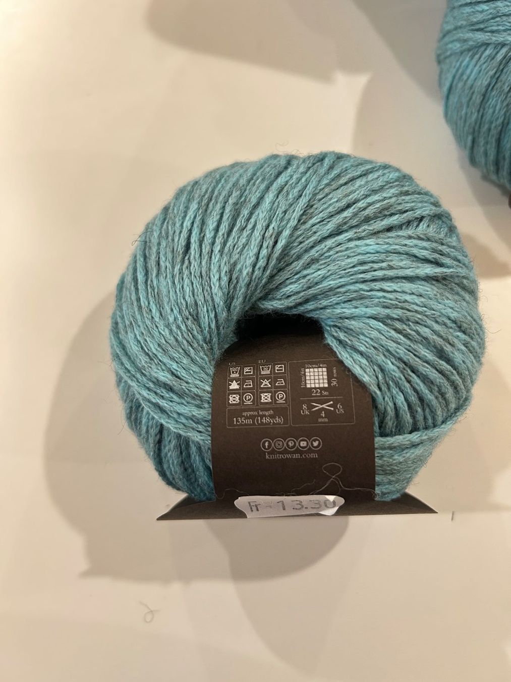 Laine: 5 pelotes Softyak DK Rowan – Neuf avec emballage d'origine à Bex par valetted 2