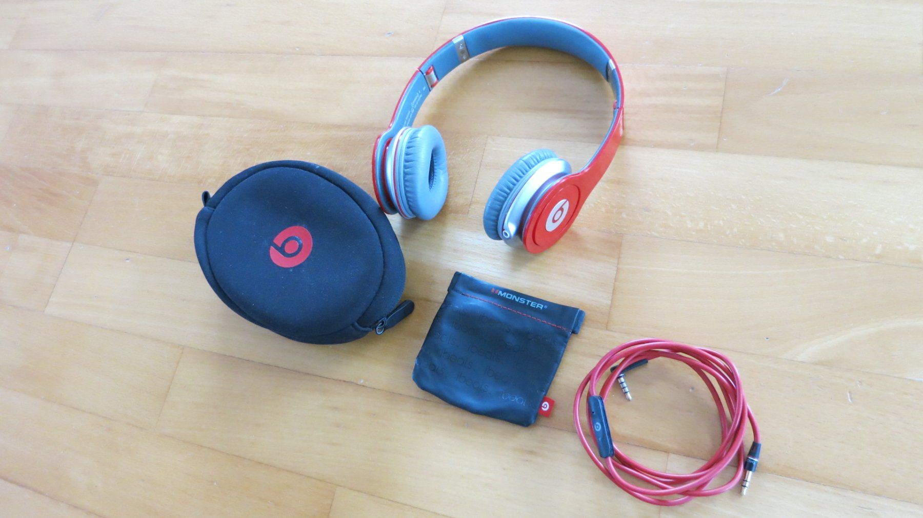 Beats Cuffie: Kopfhörer Beats by Dr. Dre Solo HD – Usato da Winznau venduto da Kohler1