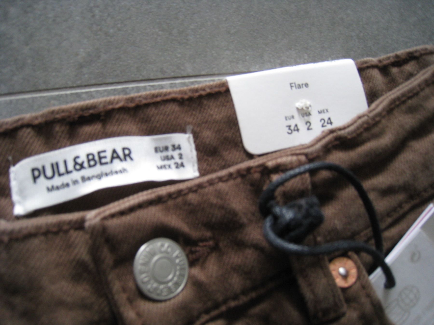 Jeans: PULL&BEAR Jeans 34 Neuf – Nuovo (secondo la descrizione) da Sion venduto da machiavel74 1