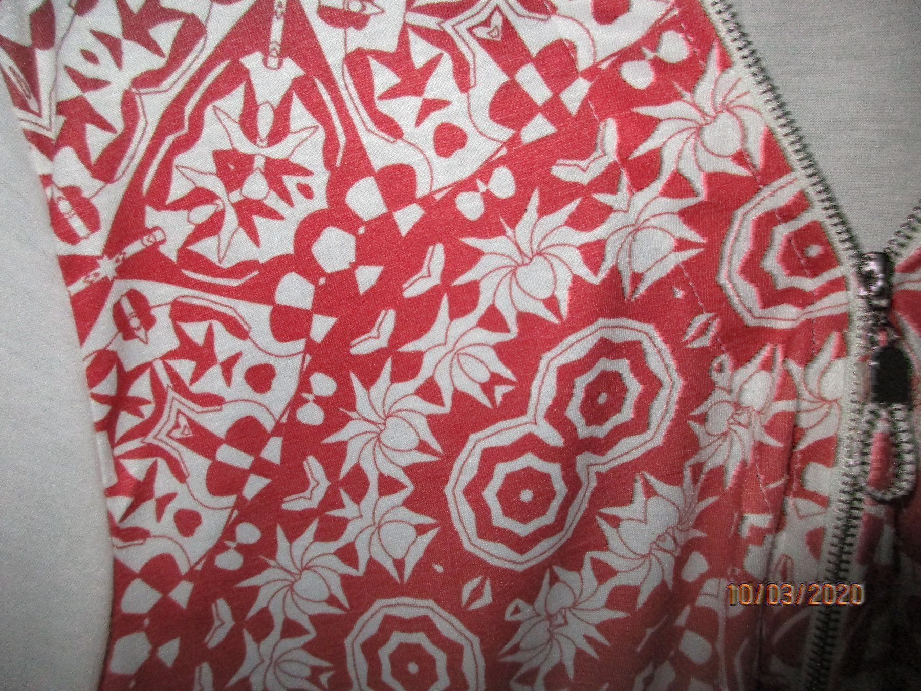 T-Shirts: ONE ONE langarm Shirt 46-48 – Neu (gemäss Beschreibung) aus Ottenbach von Claurin 2