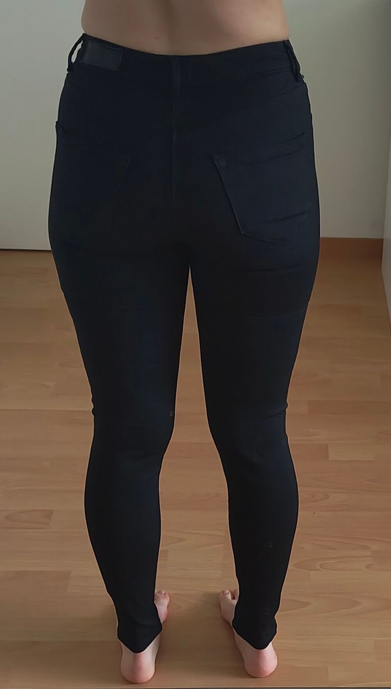 Vero Moda Jeans: Vera Moda Jeans, ungetragen, Grösse S – Nuovo (secondo la descrizione) da Winterthur venduto da jan_z7h2 2