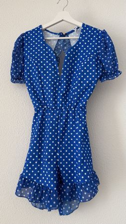 Damen Playsuit blau gepunktet - wie neu