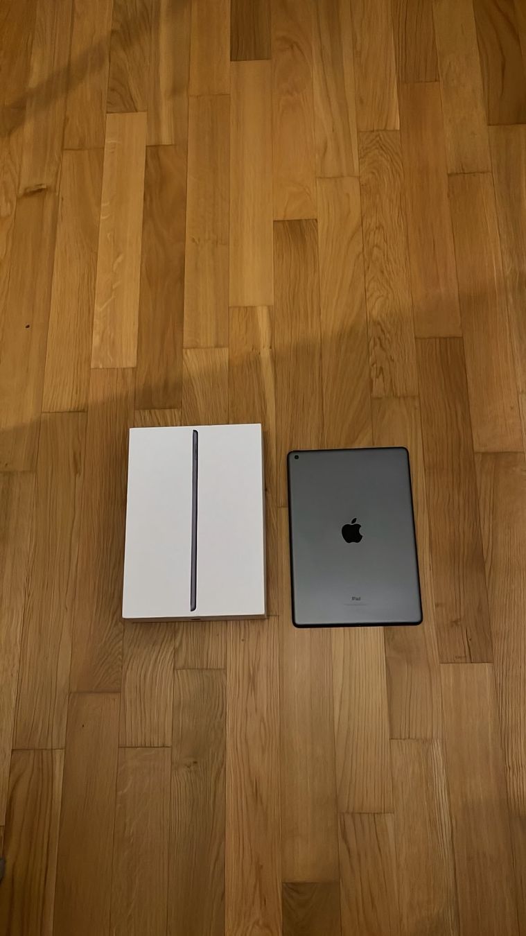 Apple Tablet PC: ipad avec clavier logitech  – Nuovo (secondo la descrizione) da Fribourg venduto da mal_8zjh