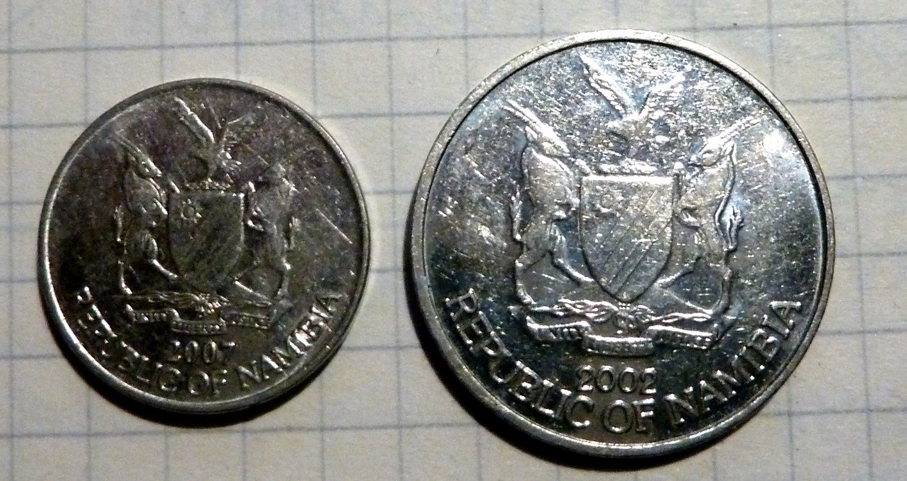 Tutti le monete: Namibia 5 cent 2007, 10 cent 2002, Lot of 2 – Usato da Mesocco venduto da Nugivendus