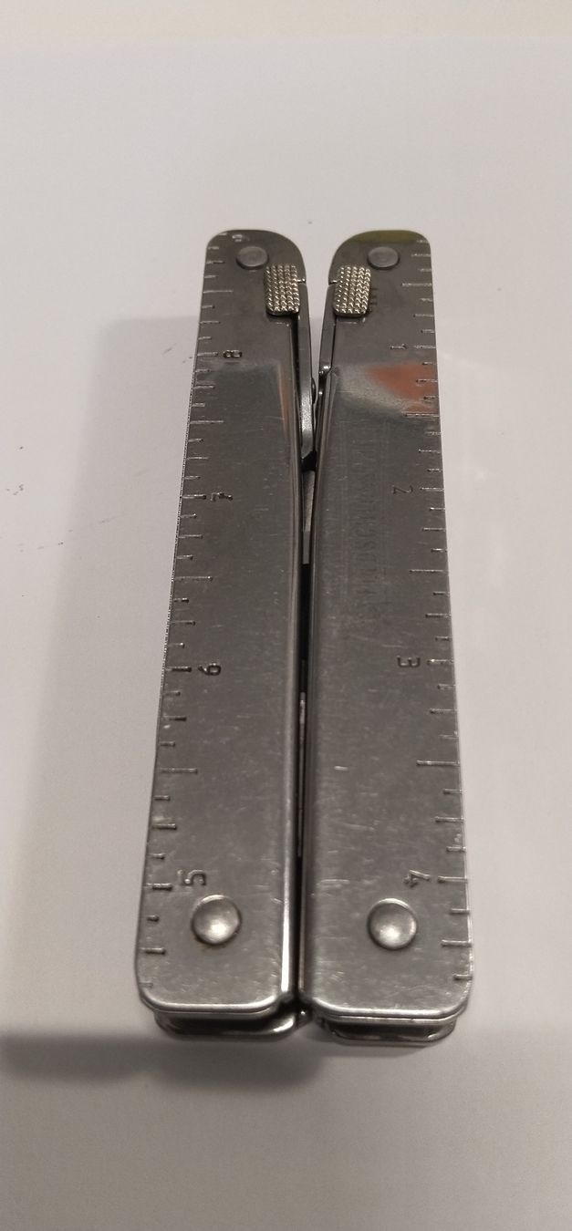 Victorinox Tutti gli attrezzi: Victorinox Multitool / Sackmesser Feldschlösschen Aufschrift – Usato da Biel/Bienne venduto da Vintage-timearts 3