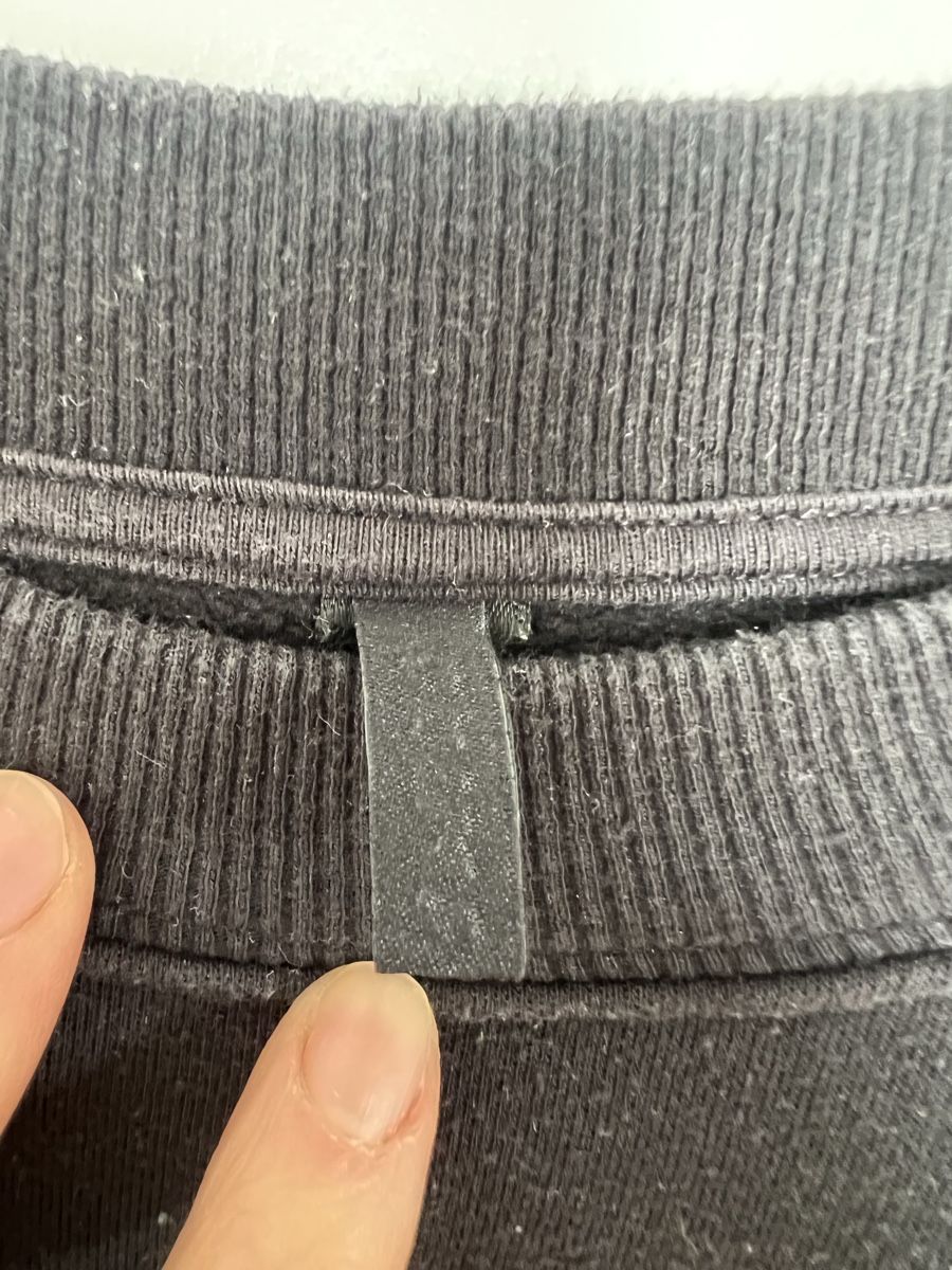 Skims Maglioni & Felpe: Schwarzer Baumwollpullover von Skims,Grösse M, super Zustand – Usato da Basel venduto da VanessaM83 1