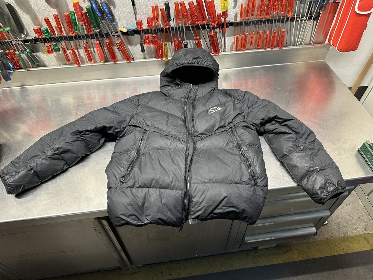 Nike Jacken: Nike Jacke schwarz – Gebraucht aus Schwende von weesli