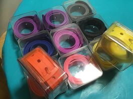 Lot de 11 ceintures en plastic