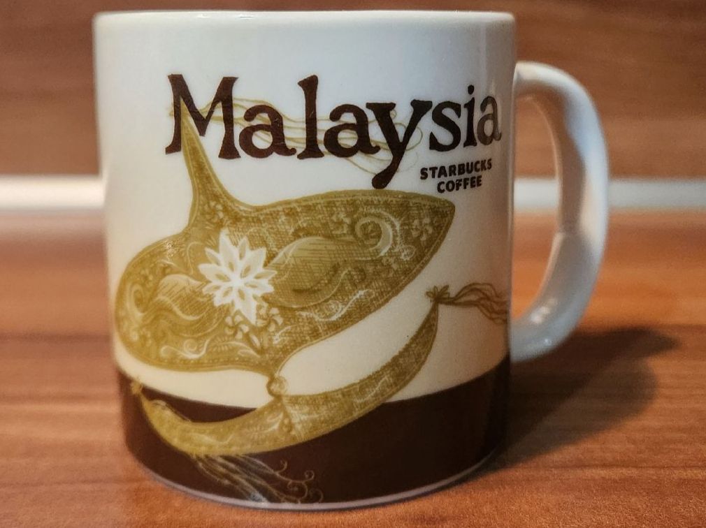 Starbucks Tazze: Starbucks' cup Malaysia – Usato da Neuchâtel venduto da Rose_mint