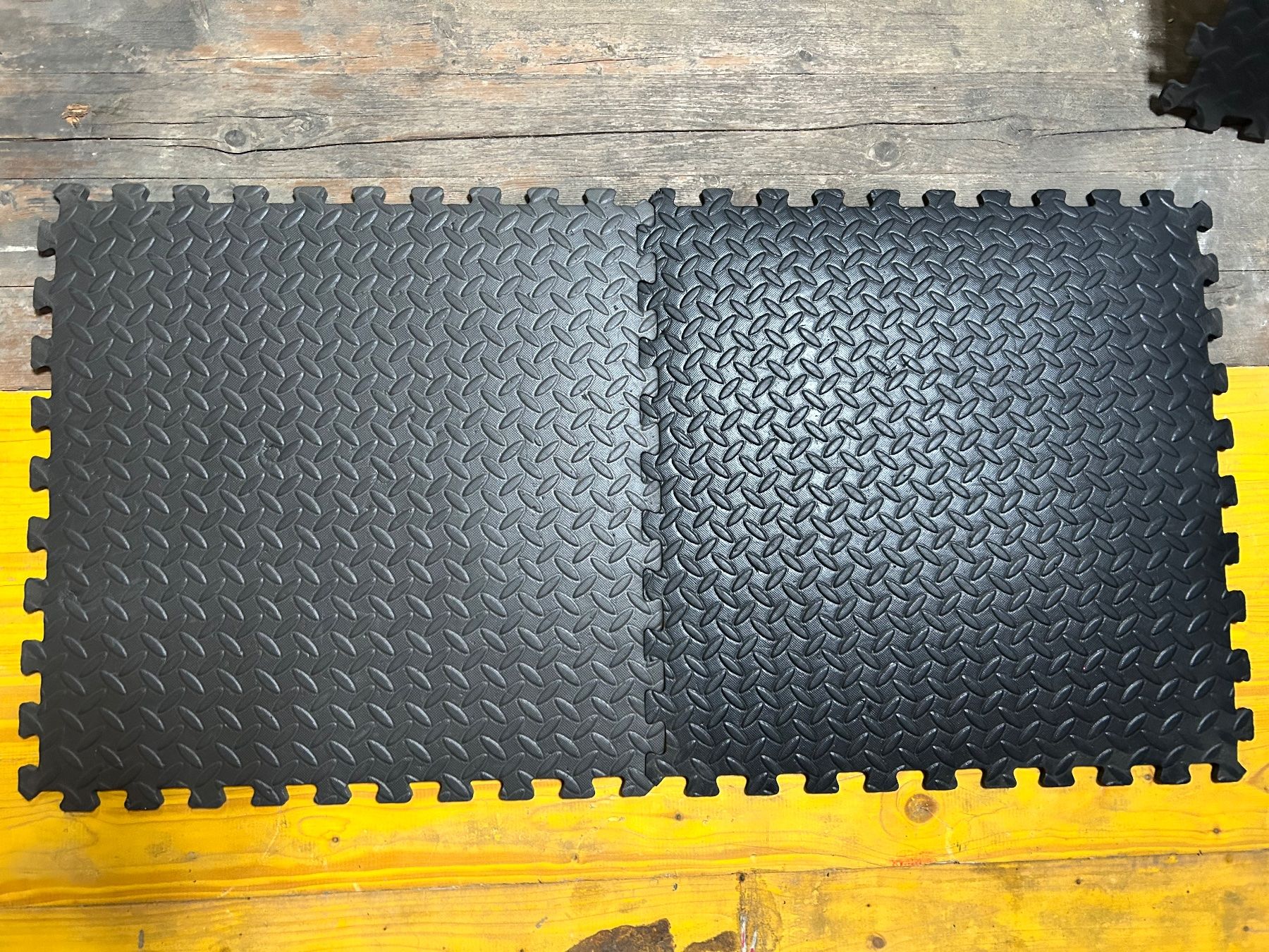 Tappetini fitness: Bodenschutzmatten Merox 60x60cm – Usato da Wil ZH venduto da El_Bicho 5