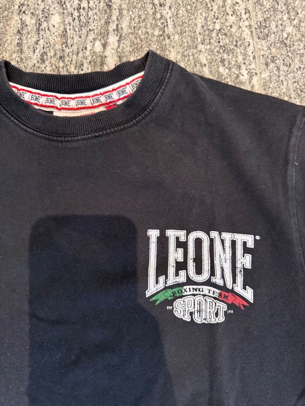 T-shirt: Black Leone mens T-shirt – Usato da S. Vittore venduto da via_h2nb 1