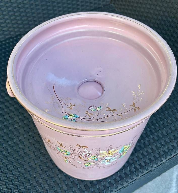 Ciotole: Antikes Waschset 4-teilig Email rosa – Usato da Samstagern venduto da Garfield13 4