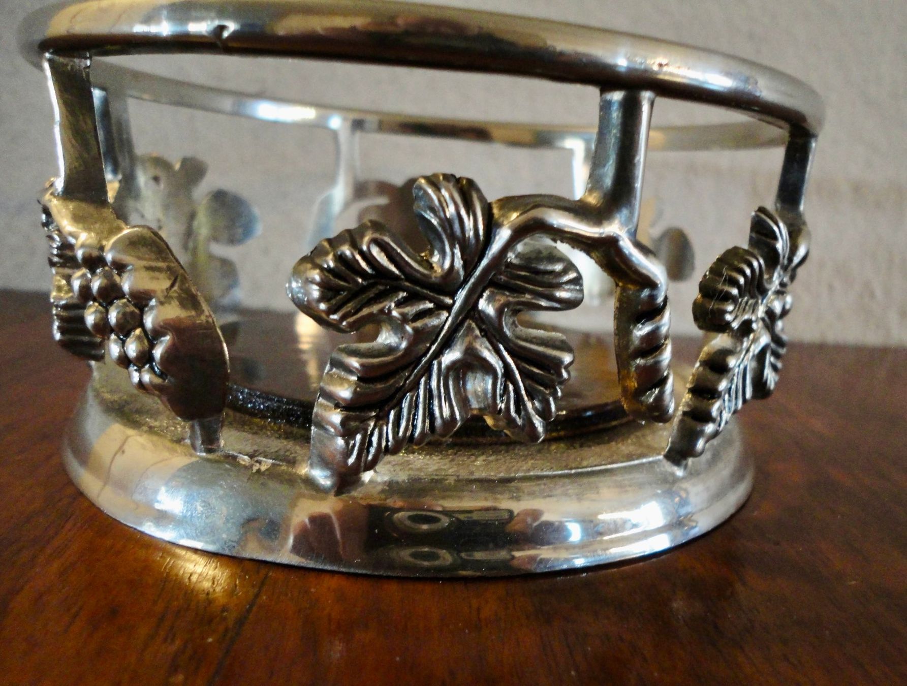 Wandhalterungen: Vintage Flaschenhalte, versilbert. – Gebraucht aus WÄDENSWIL von katti01 3