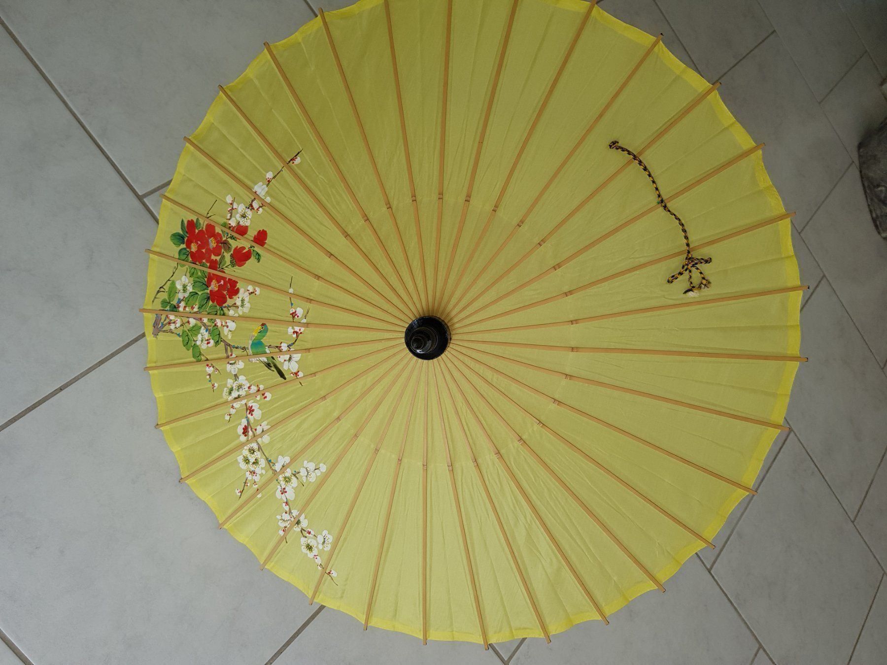 Regenschirme: Antiker Japanischer Schirm – Gebraucht aus Rümlang von Turrin 1