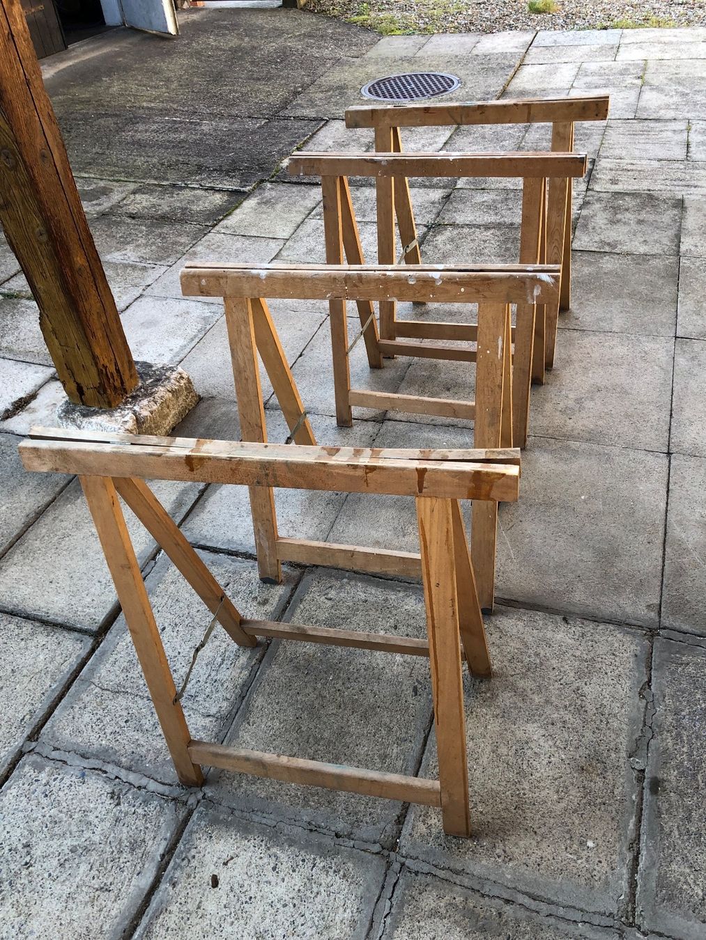 Altro in Scrittura & Disegno: 2 Malerbock Holzfuss Gestell Holz Arbeitsgestell – Usato da Niederrohrdorf venduto da beniledergerber 4