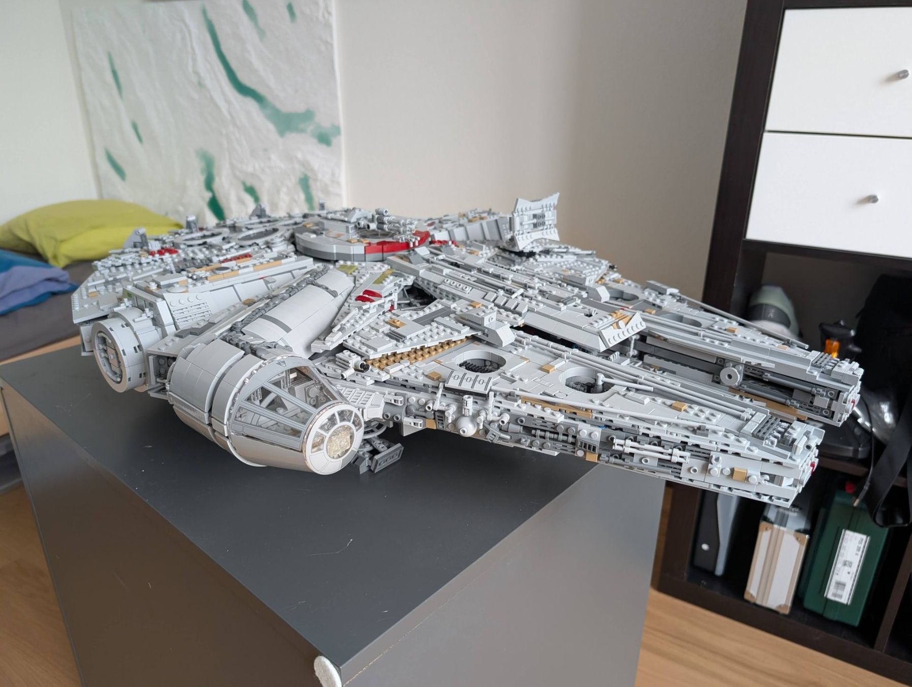 Lego Kit di costruzioni: Lego Star Wars Millennium Falcon 75192 – Usato da Zürich venduto da brunncyr