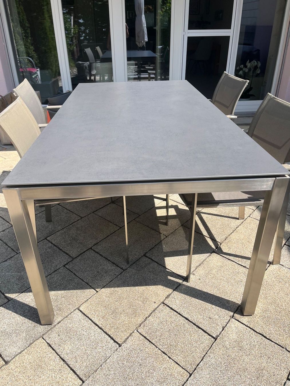 Hunn Tables: Gartentisch Keramikplatte, 200x100cm – D'occasion à Samstagern par Anneke 2