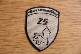 ZS Zentralschule, höhere Kaderausbildung, Badge mit Klett
