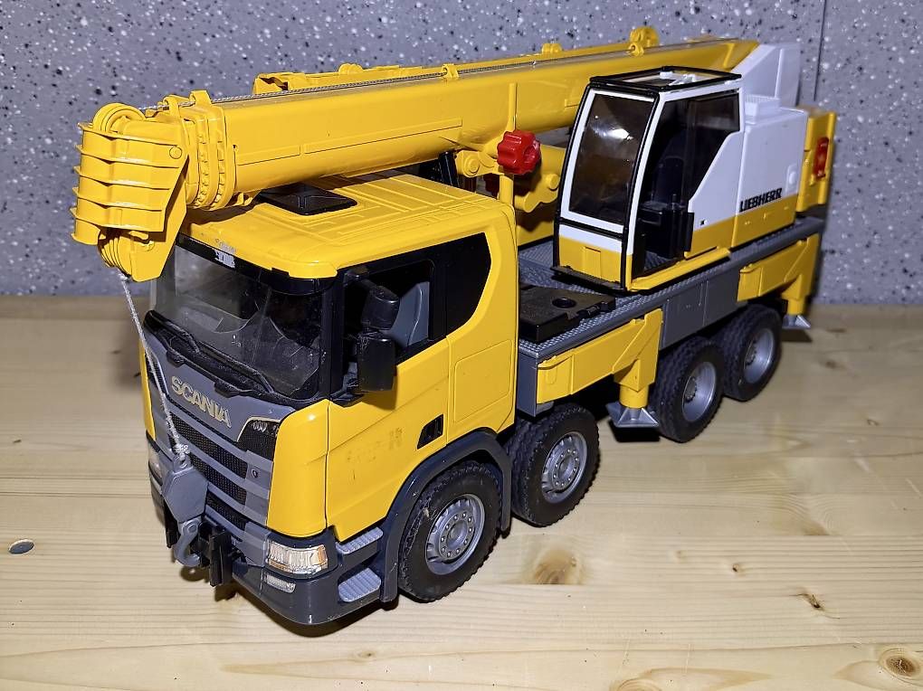 Giocattoli: BRUDER - LKW Kran  – Usato da Seewen (SZ) venduto da manuelit0