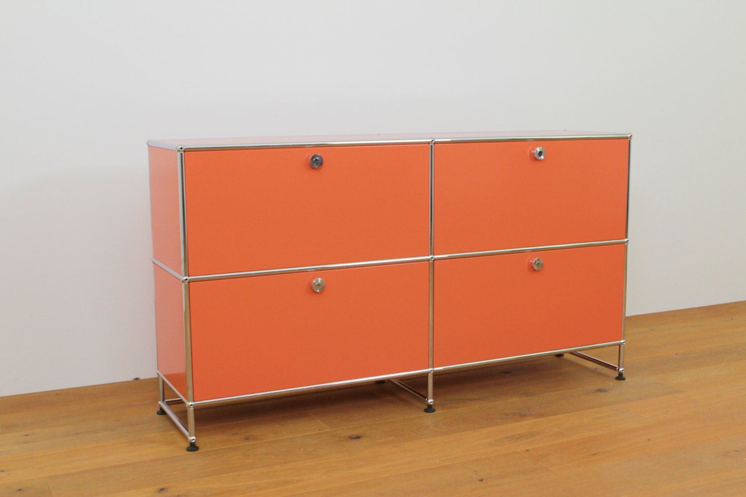 USM Kommoden: USM Haller Sideboard // UPCYCLED // NEUE FARBEN – Neu (gemäss Beschreibung) aus Affoltern am Albis von StudioStandard 3