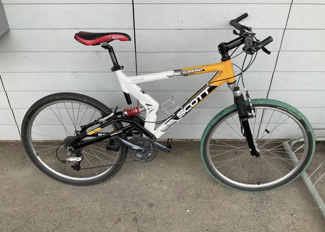Scott Vélos: VTT SCOTT  – D'occasion à Galmiz par Schlumpfi5