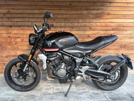 Triumph Trident 660