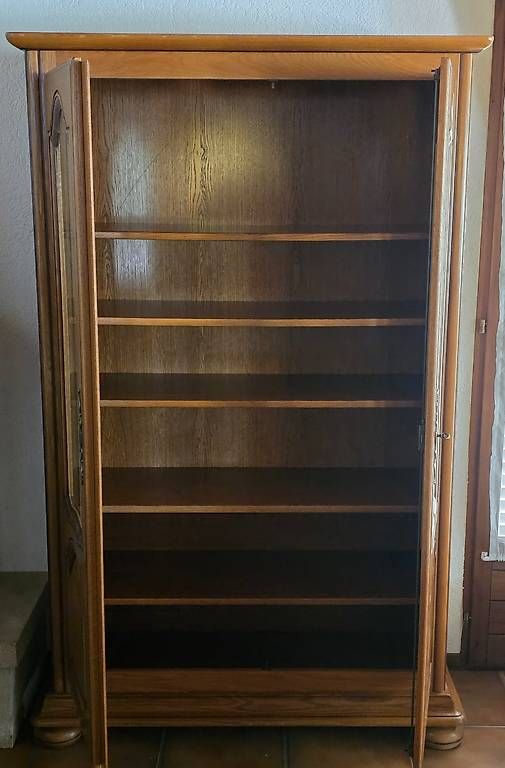 Vetrine: A vendre vaisellier-vitrine en chêne – Usato da La Cure venduto da Swiss_glider 1