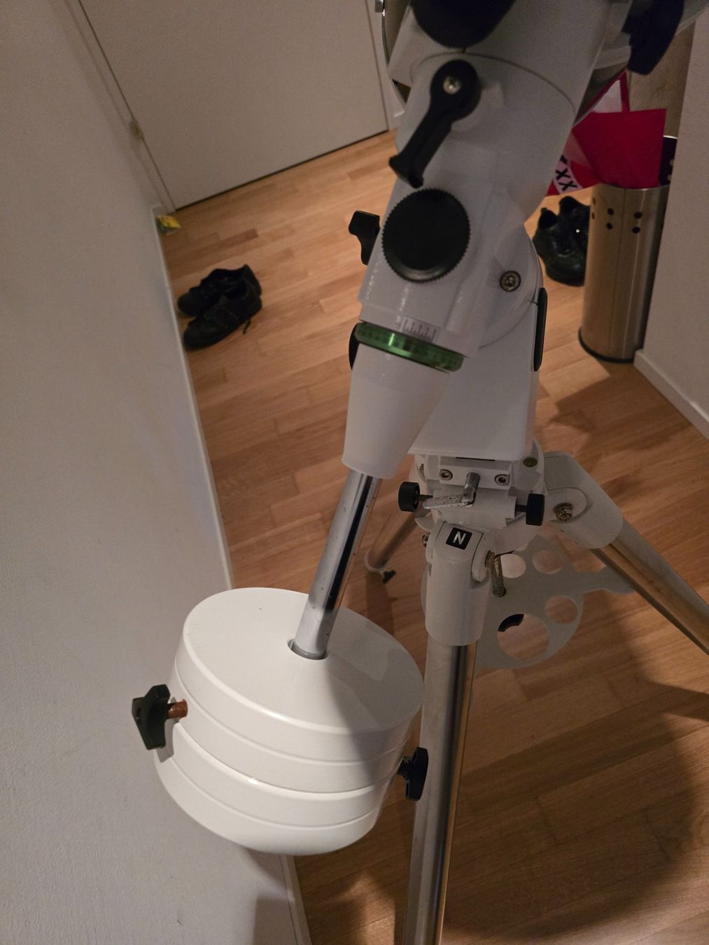 Sky-Watcher Telescopi: Skywatcher Teleskop N 200/1000 Explorer 200P EQ5 Set – Nuovo (secondo la descrizione) da Dietikon venduto da war_wdt5 6