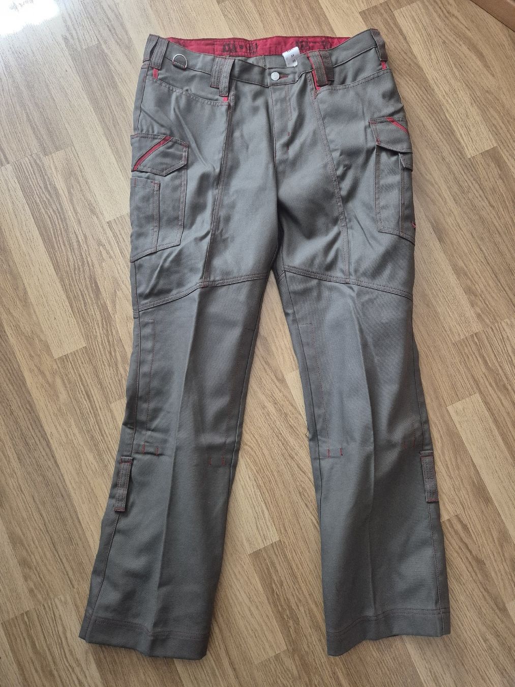 Hosen: Robuste Arbeitshose Gr. 54 – Gebraucht aus Langenthal von Polarisstern 1