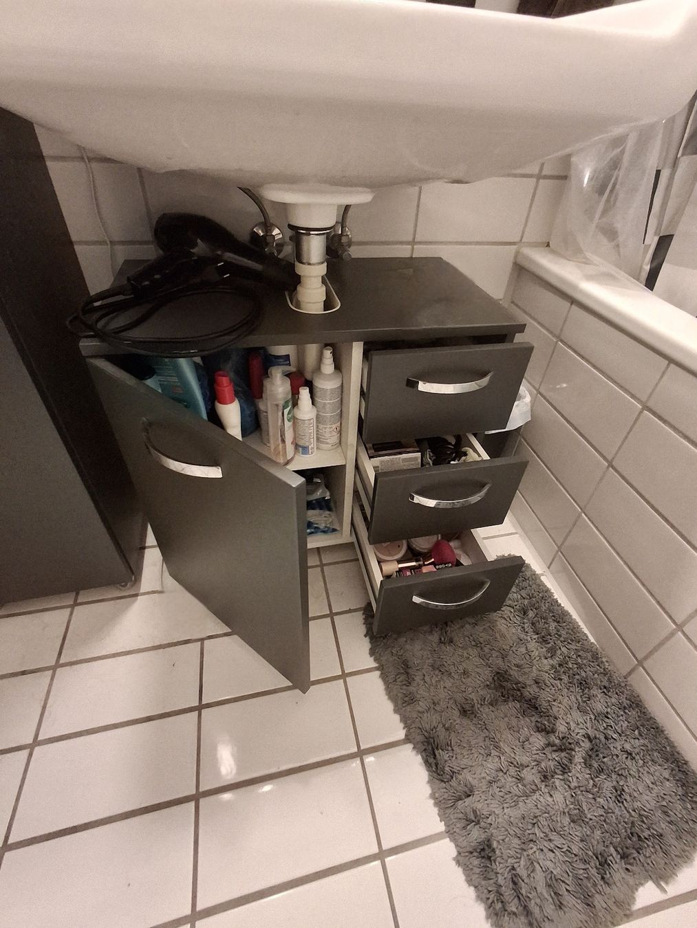 Mobili per bagno: badmöbel kombination – Usato da Herzogenbuchsee venduto da nro_z587 4