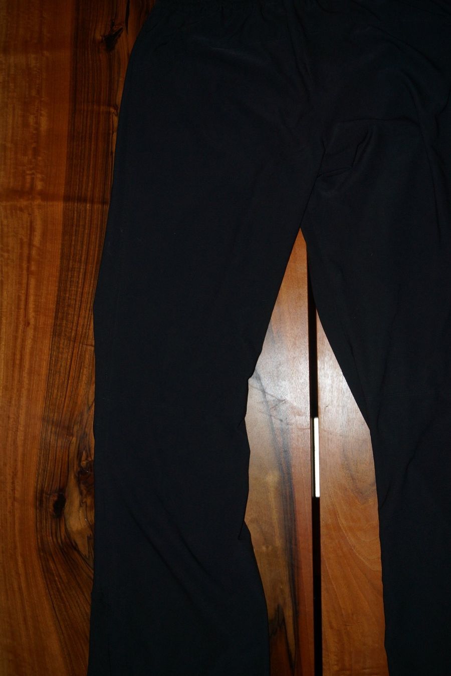 Pantalons: Leichte Trainerhosen XL – D'occasion à Bern par paultschur11