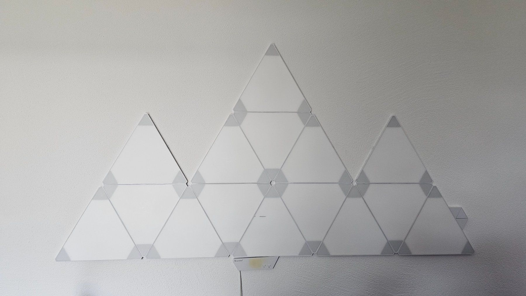 Nanoleaf Lampade: nanoleaf Light Panels - komplettes Set - 15 Panels – Usato da Niederwil AG venduto da pat_fx2s 2