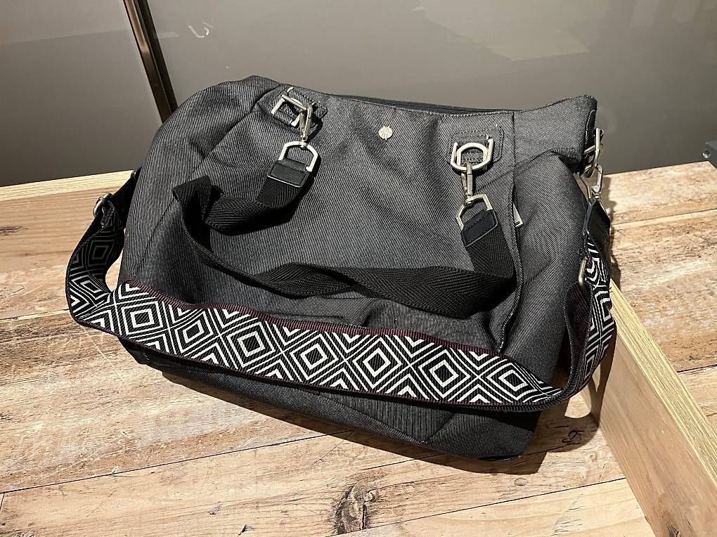 Sacs & sacs à dos: Wickeltasche – D'occasion à Ruswil par PAAR
