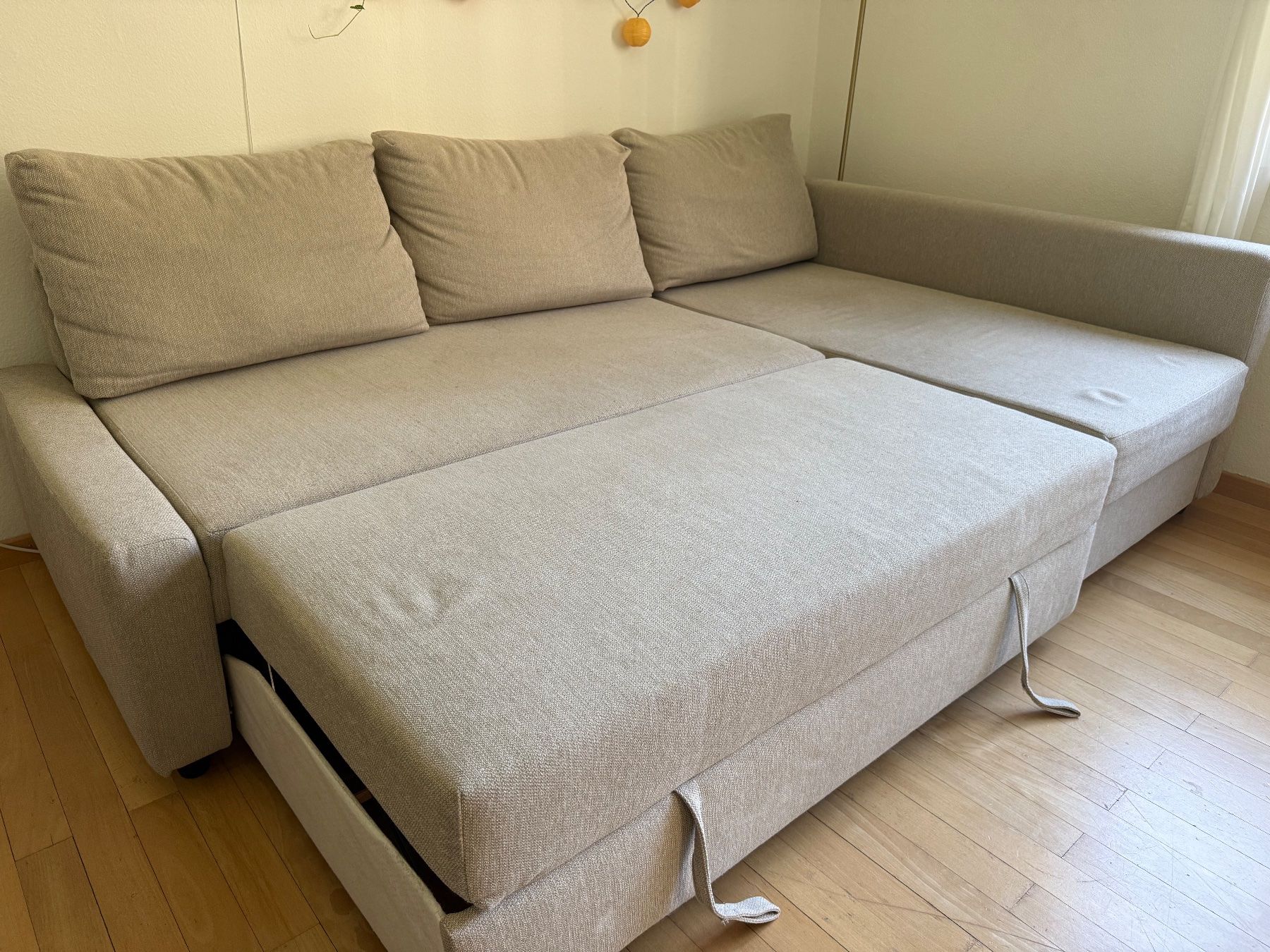 Sofas: Ecksofa - Bettsofa (FRIHETEN) – Gebraucht aus Zürich von L_enaS 3