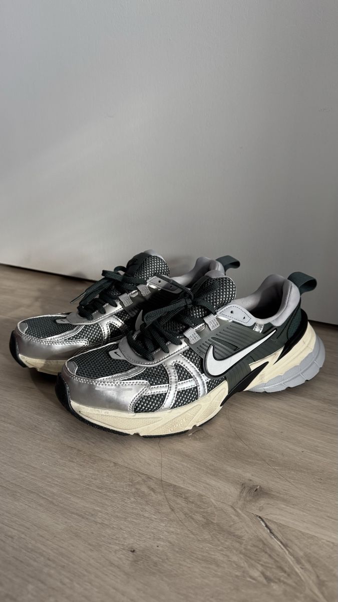 Nike Scarpe da uomo: Baskets Nike Taille 42,5  – Usato da La Chaux-de-Fonds venduto da otl_n8bc 1