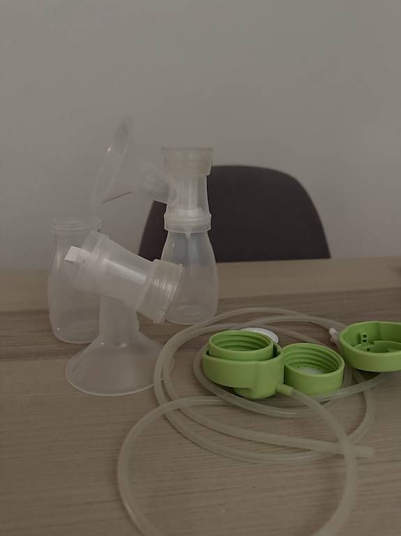 Ardo Stillzubehör: Ardo single pumpset mit Zubehör – Gebraucht aus Zürich von aliciasp 2