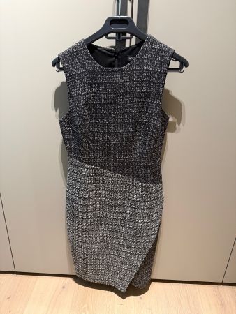 Banana Republic Boucle-optik Kleid (US 4)
