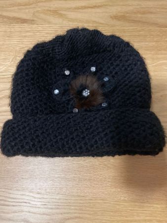Schwarze Damen Mütze